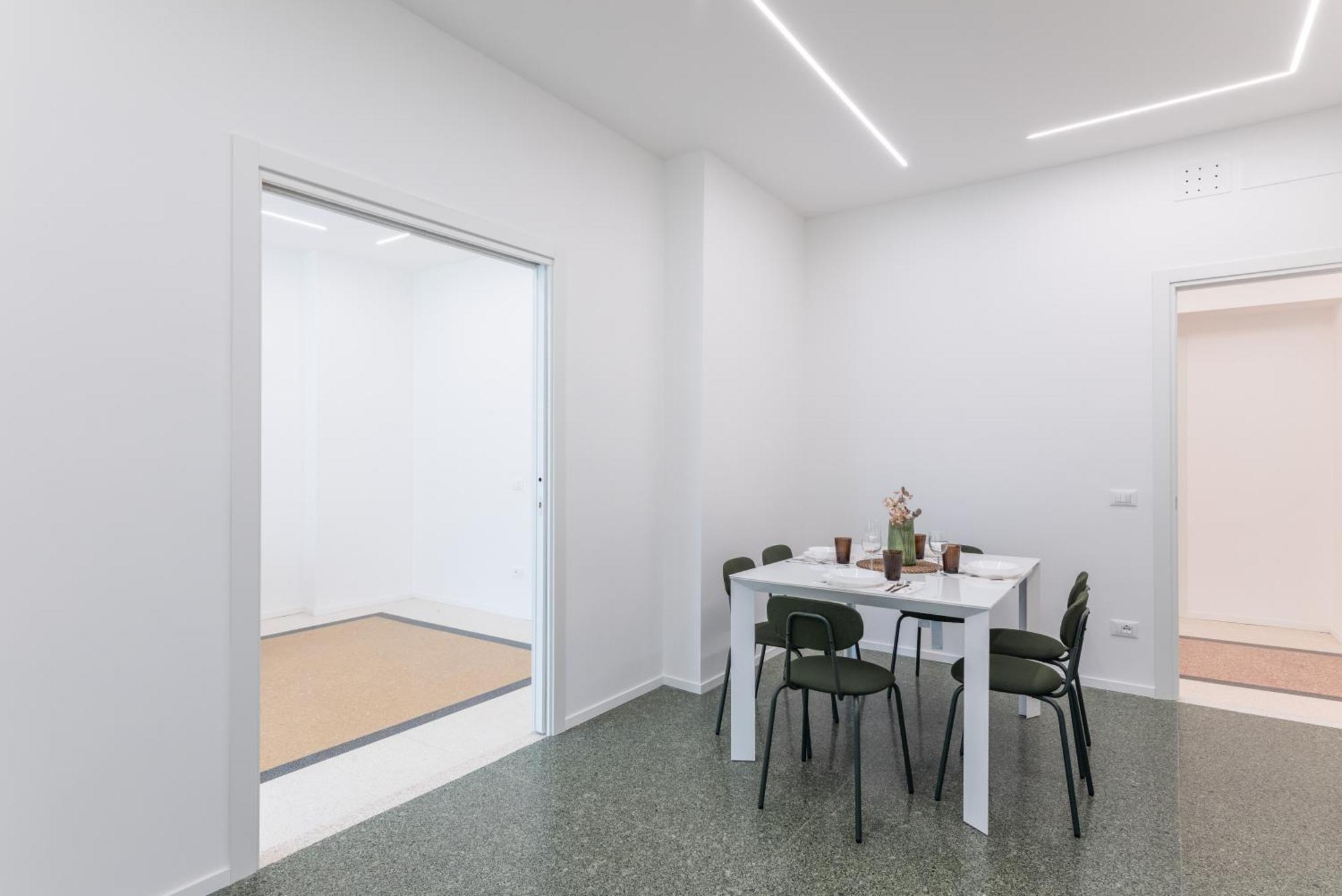 Apartment Domus Lux Angelica- Nearby Vatican Rome